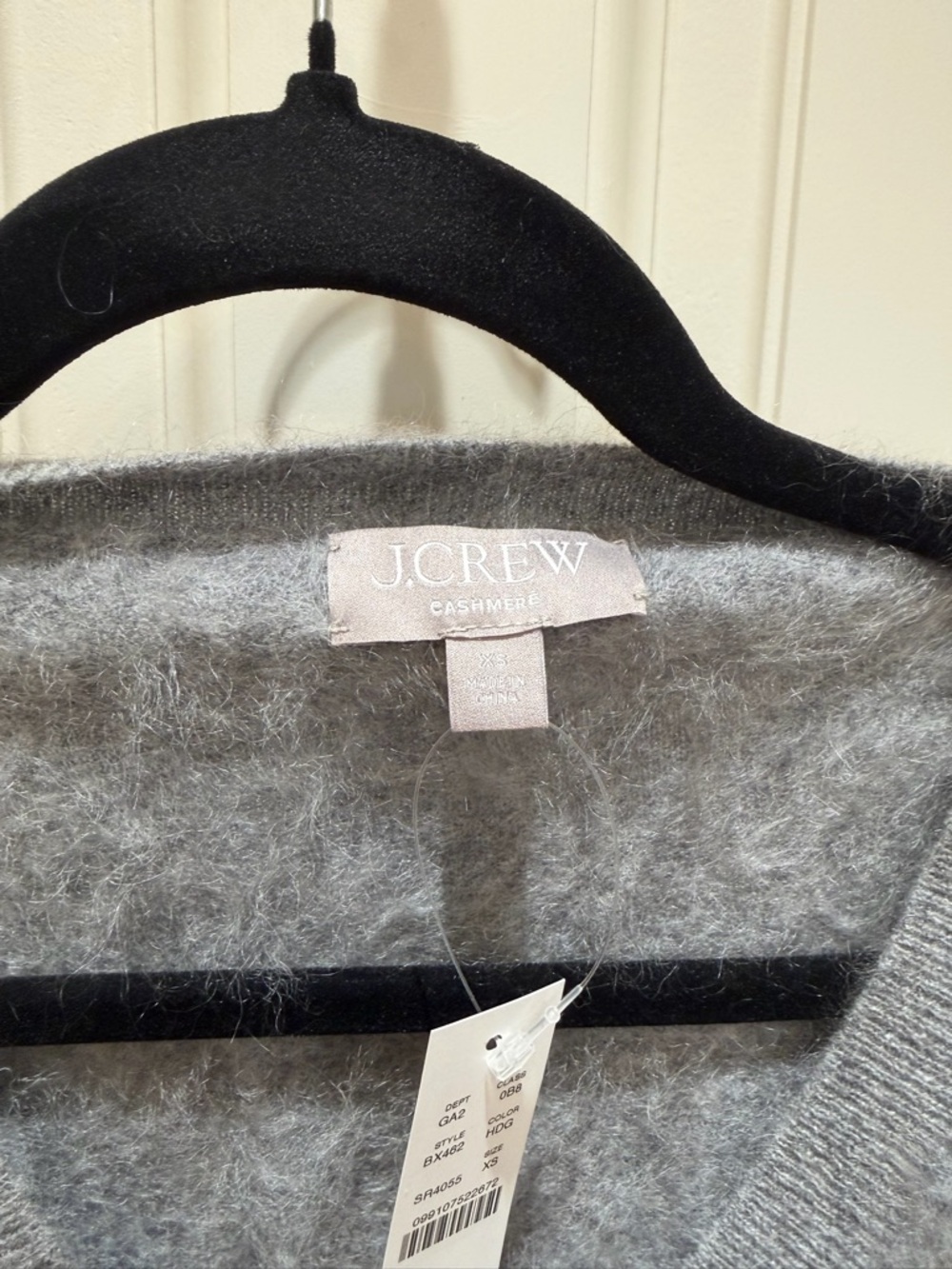 J Crew Brushed Cashmere V-Neck Sweater - Picture 2 of 3